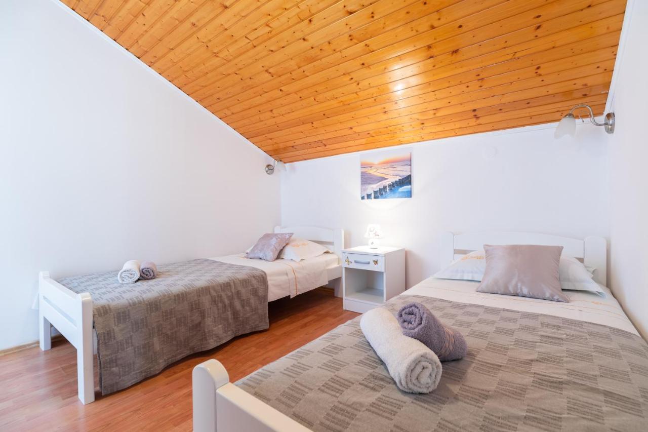 Apartment Maja'S Style Vela Luka Bagian luar foto