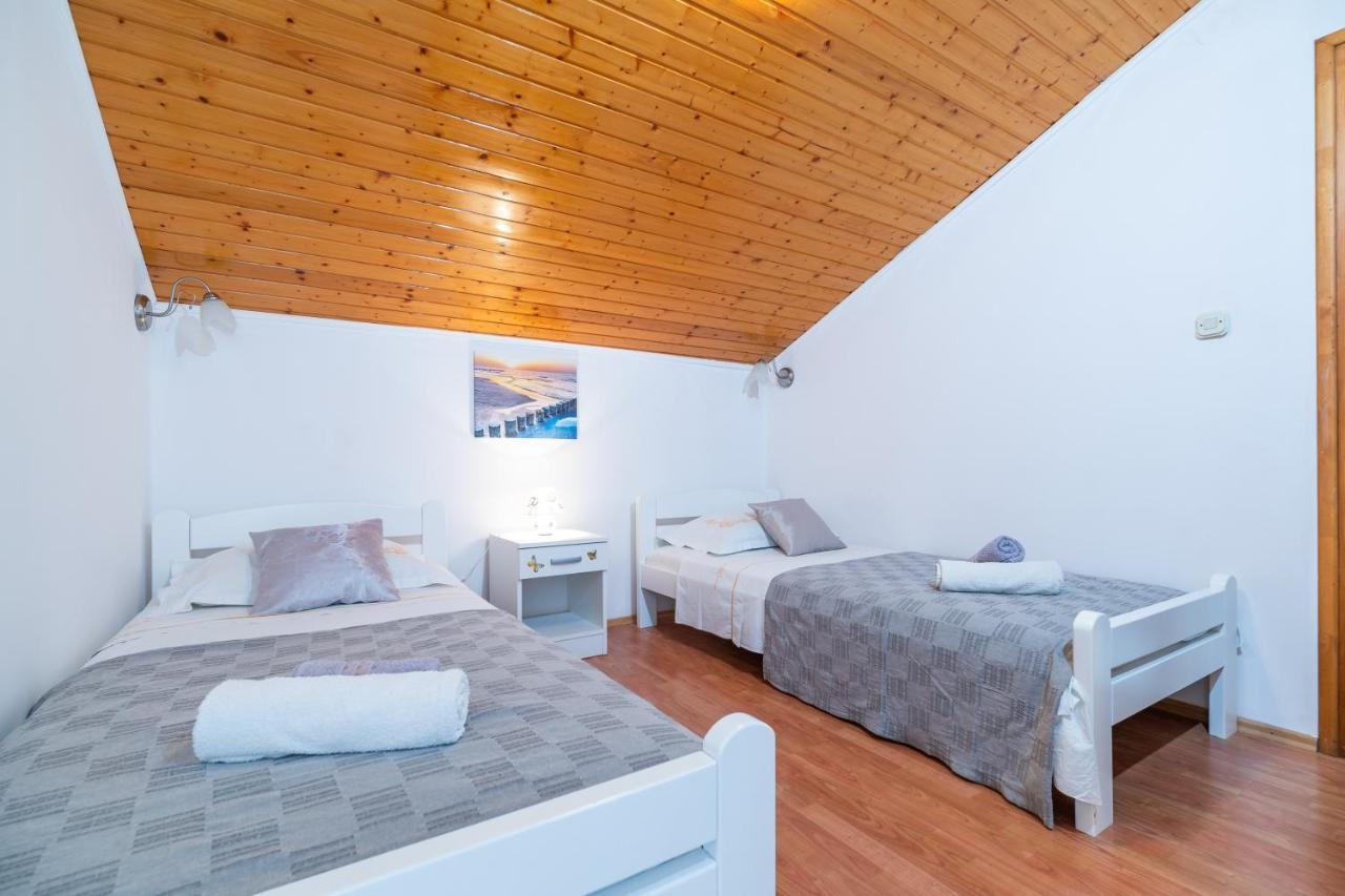 Apartment Maja'S Style Vela Luka Bagian luar foto
